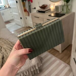 Zara Green Ribbed Clutch